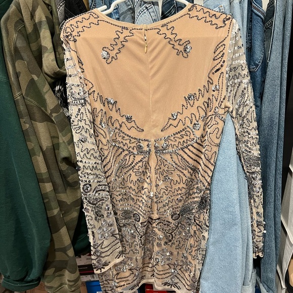 Endless Rose Dress - Picture 4 of 13